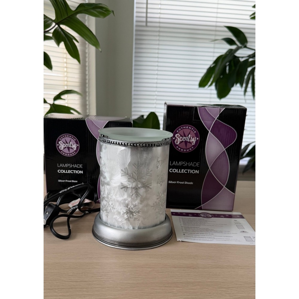 Scentsy Lampshade Collection Silver Frost Electric Wax Warmer Snowflake Set